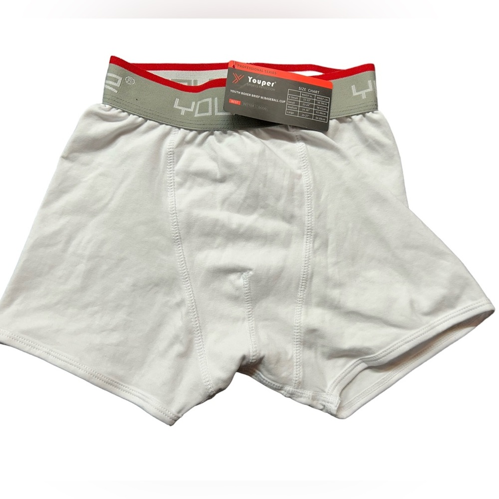 YOUPER Youth boys white boxer briefs shorts size small NWT